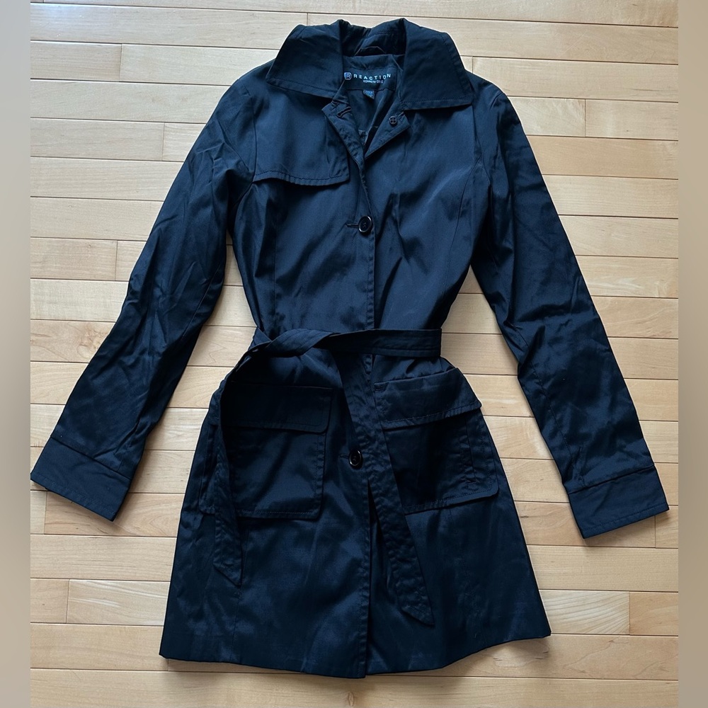 VINTAGE black belted trench coat • minimalist Kenneth Cole Reaction • xs - Picture 12 of 13